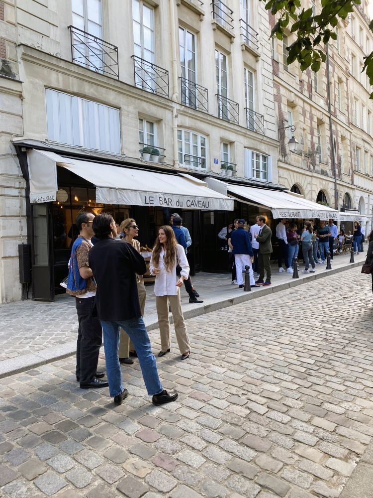 Bar du Caveau - Place Dauphine